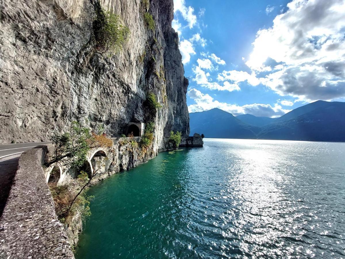 Iseo Lake Villa Con Vista Lago E Piscina Коста-Вольпіна Екстер'єр фото